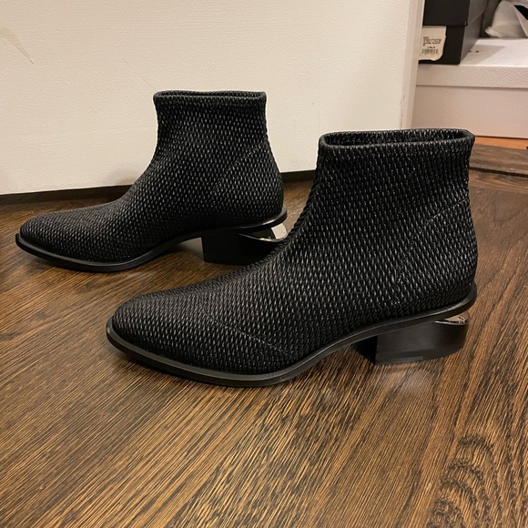 Alexander Wang black woven Kori stretch boots, size 38.5. New in box. - Picture 3 of 10